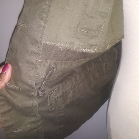 Olive drawstring jacket - Picture 3 of 5